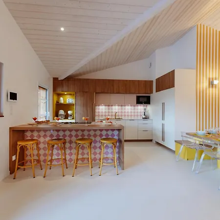 Vila La Du Naissain 5 Stars